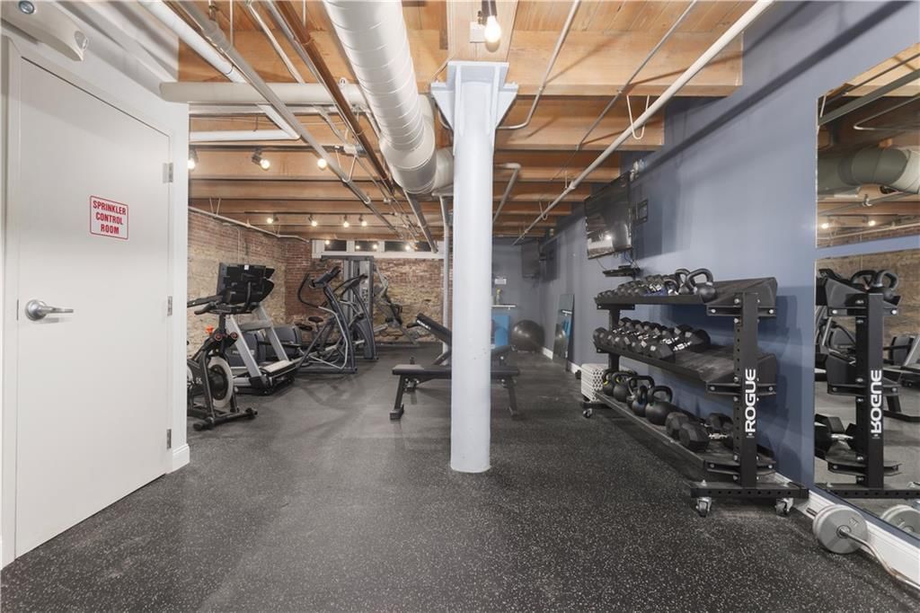 700 Broadway Boulevard — photo 24