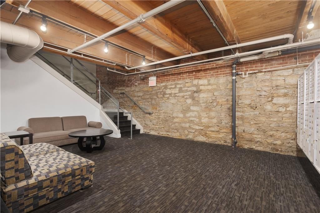700 Broadway Boulevard — photo 25