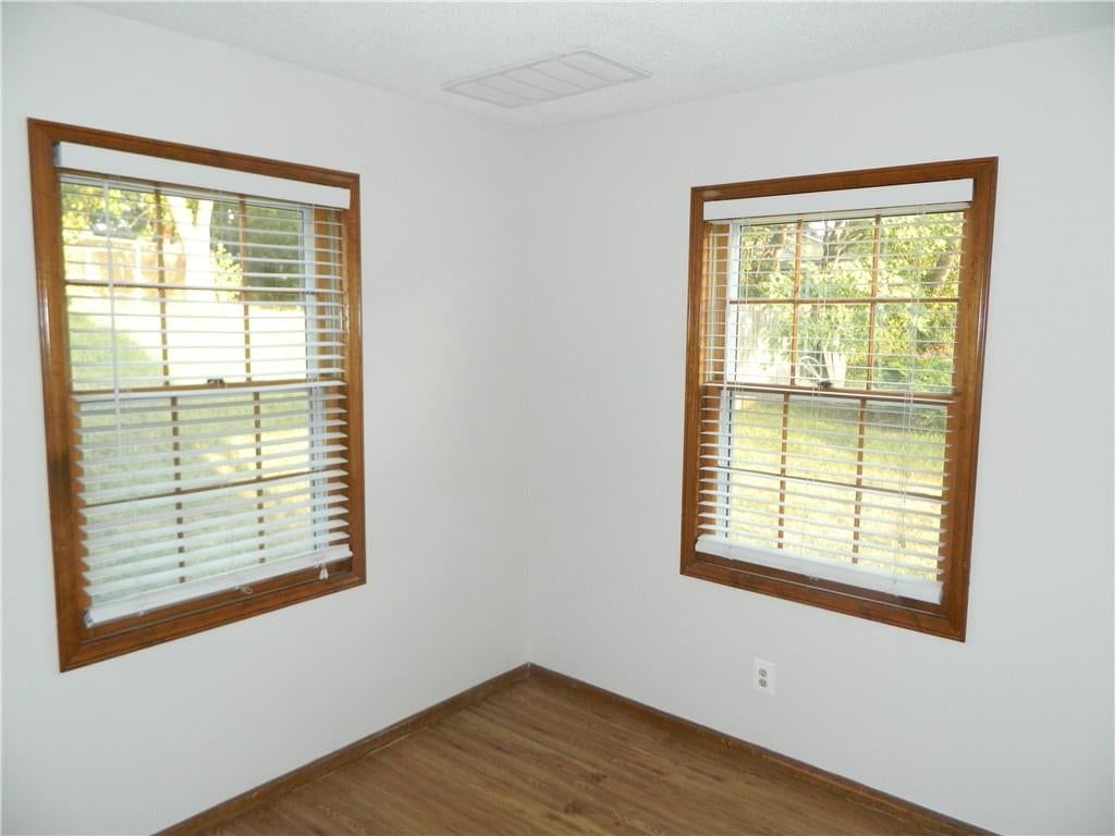 3619 Lakecrest Court — photo 6