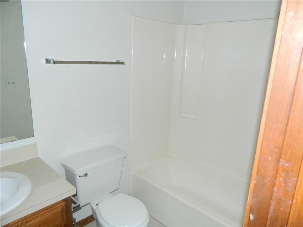 3619 Lakecrest Court — photo 10