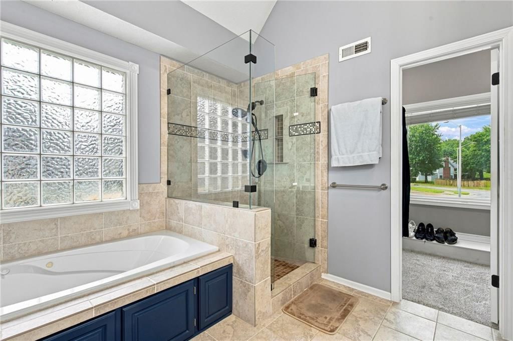 8625 N Dawn Avenue — photo 22