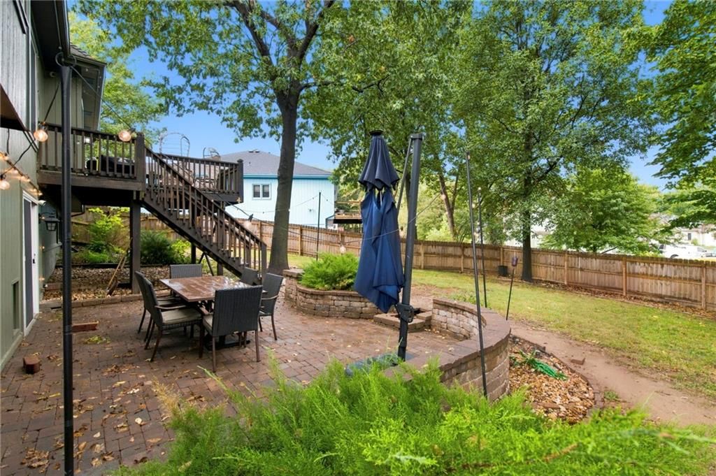 8625 N Dawn Avenue — photo 32