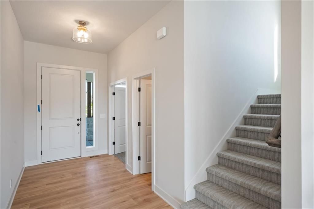 1503 SW Arbor Park Drive, Lee's Summit, MO: listing photo 3