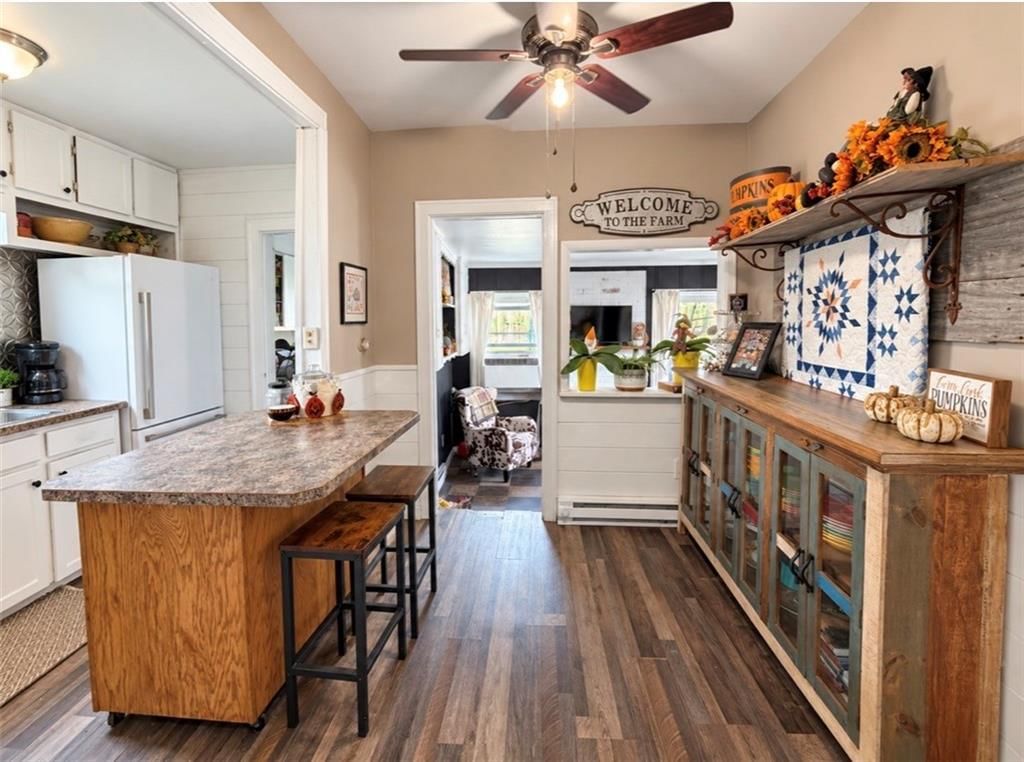 215 W Jenkins Street — photo 9