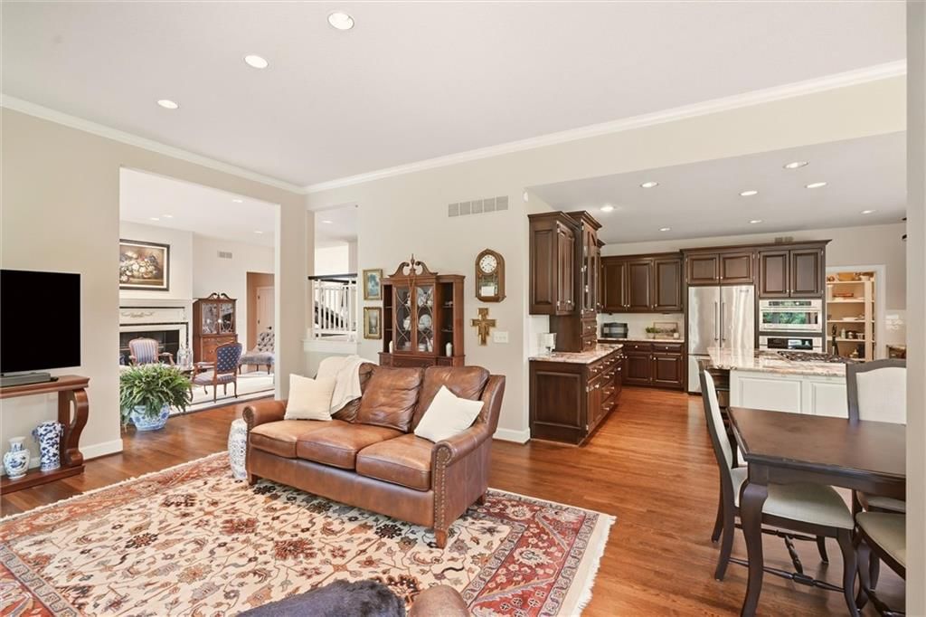 15040 Sherwood Street — photo 17