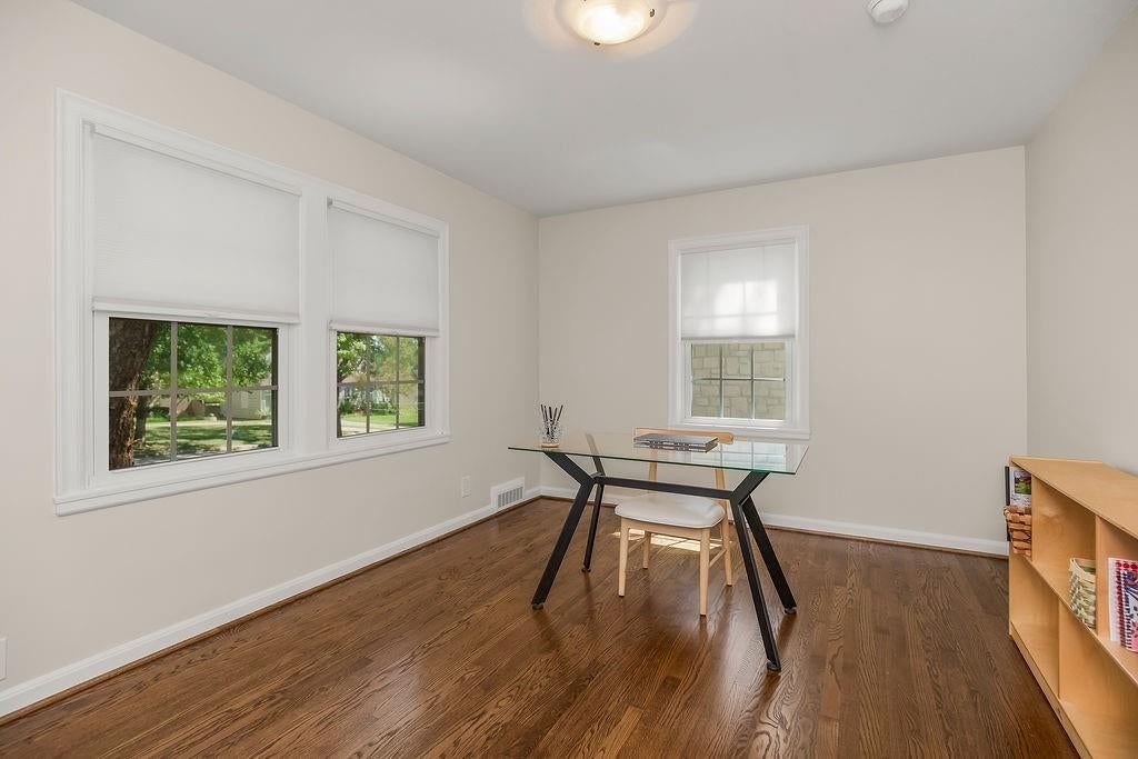 5516 Fairway Road — photo 21