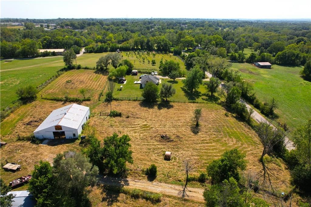 Photo 46 of 53 - 15625 Washington School Road, Excelsior Springs, MO 64024