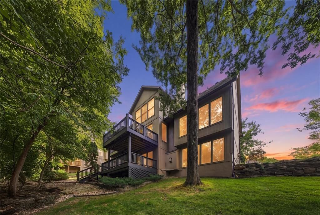 7815 N Kansas Street — photo 33