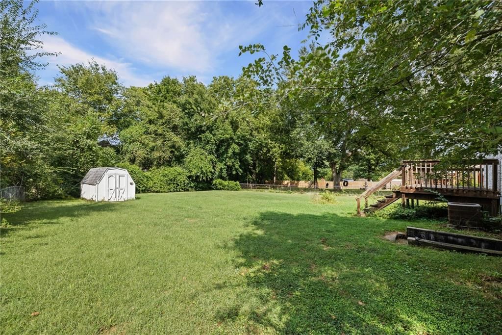 Photo 21 of 27, 9612 E 31st Street, Independence, MO 64052