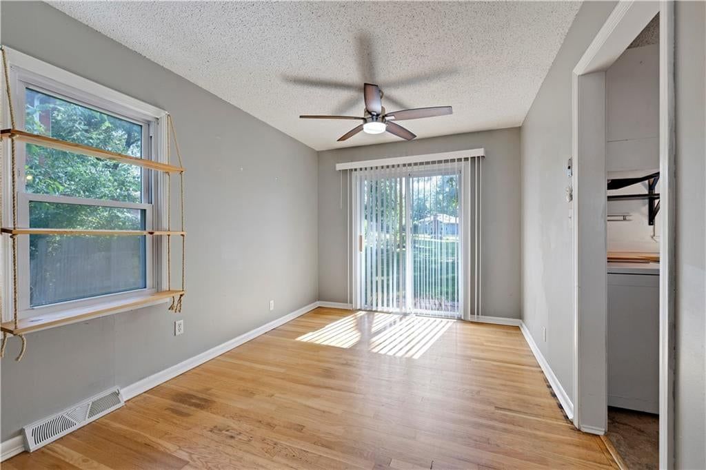 3421 N Chelsea Avenue — photo 8
