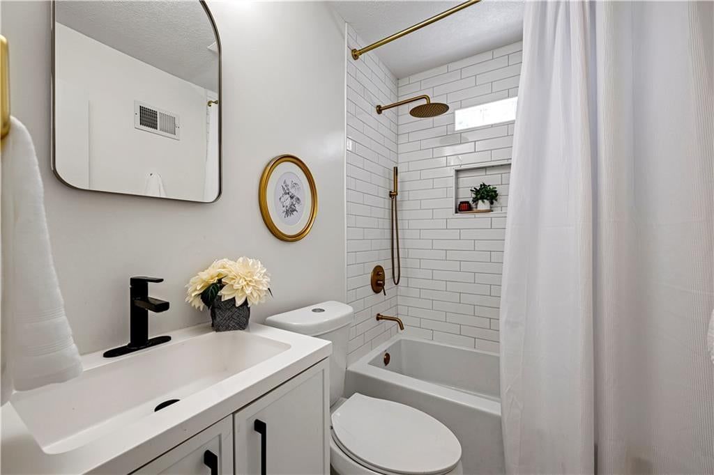2611 W 77TH Street — photo 23