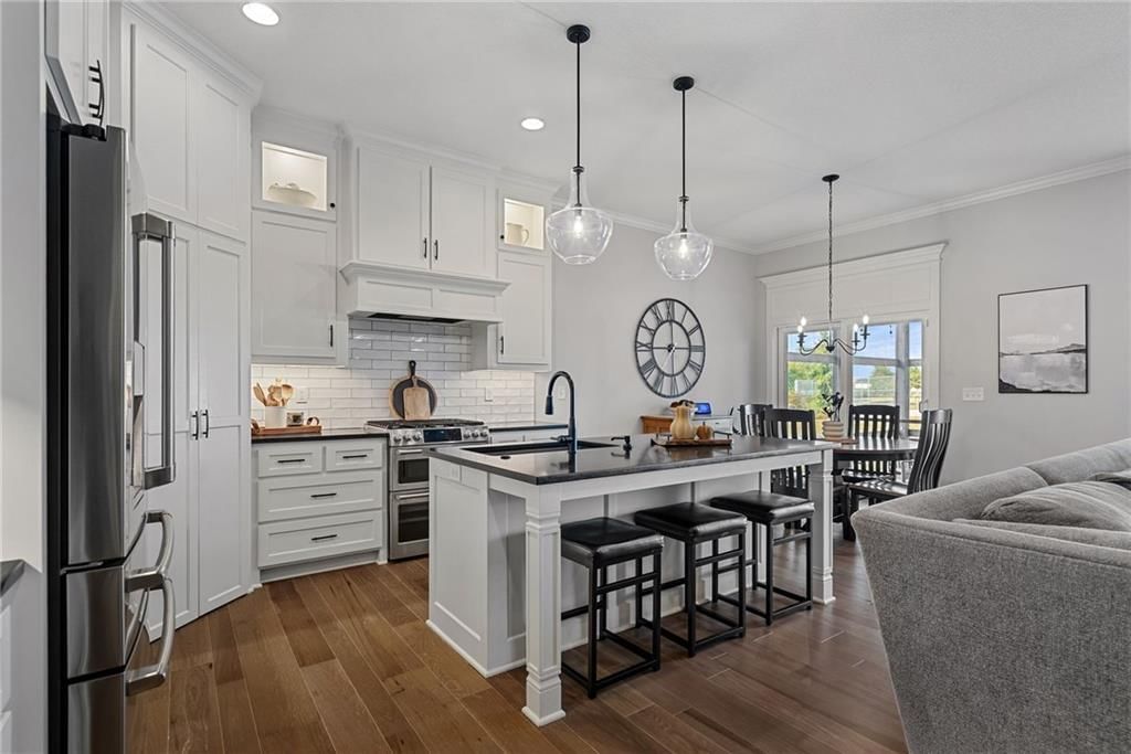 Photo 14 of 44 - 25048 W 112th Terrace, Olathe, KS 66061