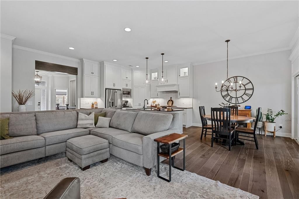 Photo 16 of 44 - 25048 W 112th Terrace, Olathe, KS 66061