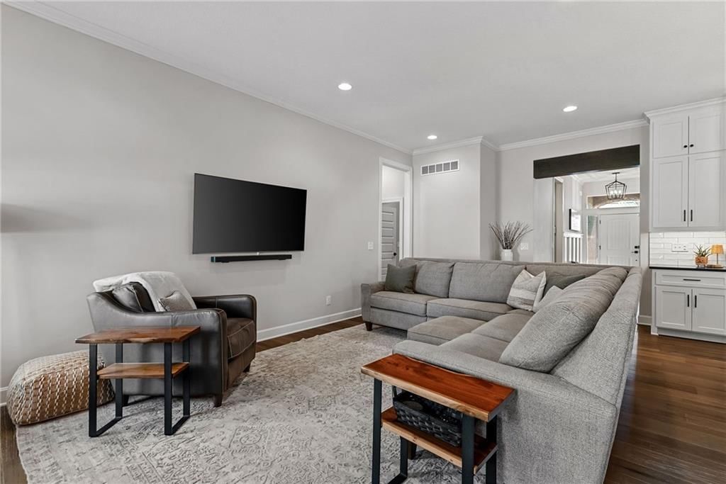 Photo 18 of 44 - 25048 W 112th Terrace, Olathe, KS 66061