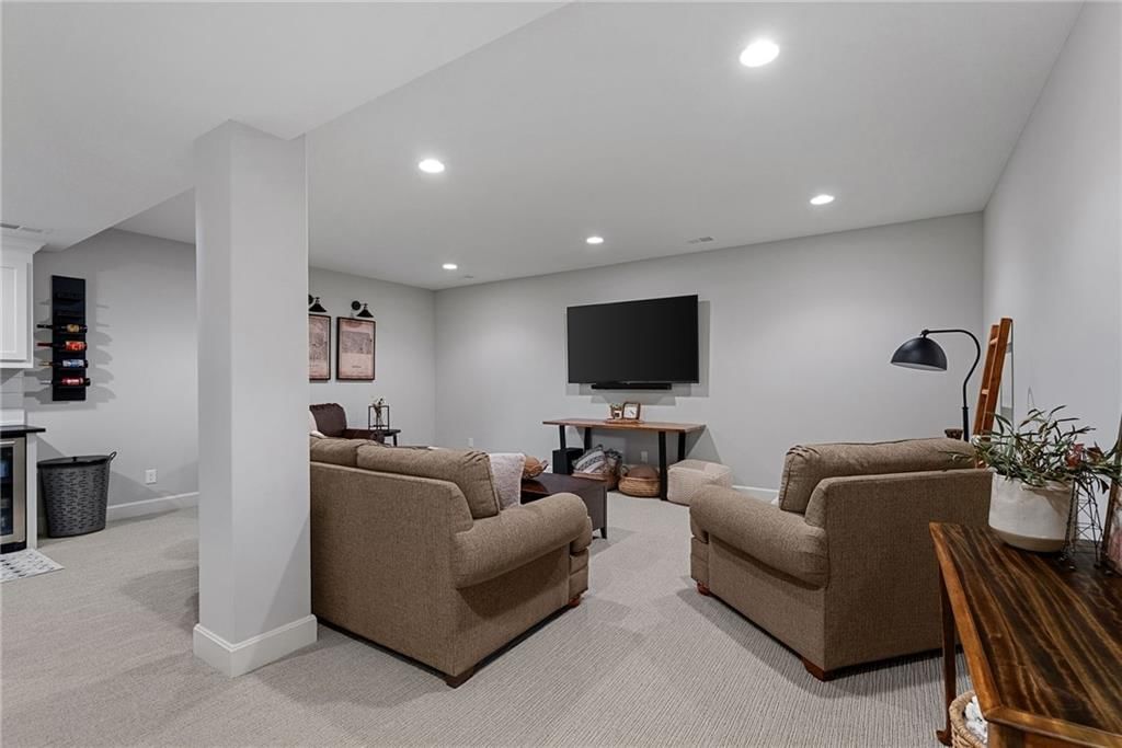 Photo 33 of 44 - 25048 W 112th Terrace, Olathe, KS 66061