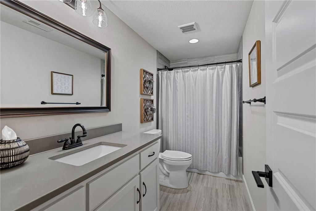Photo 38 of 44 - 25048 W 112th Terrace, Olathe, KS 66061