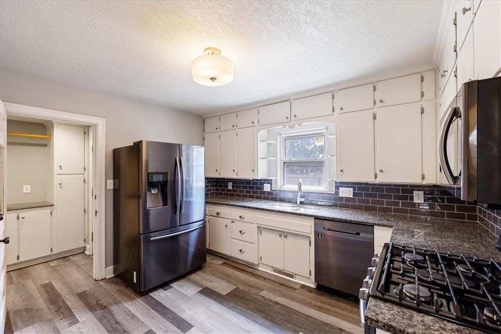 8315 Paseo Boulevard — photo 10