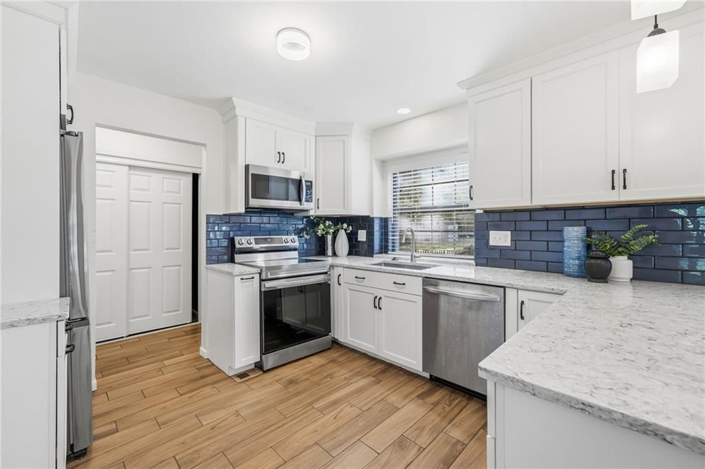 11740 Oakmont Street — photo 13