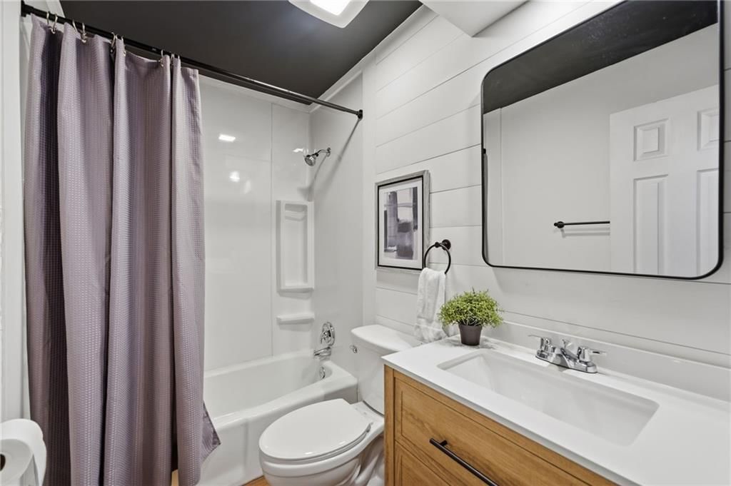 11740 Oakmont Street — photo 23