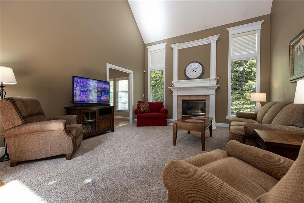 9031 N Manning Avenue — photo 6