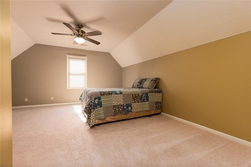 9031 N Manning Avenue — photo 31