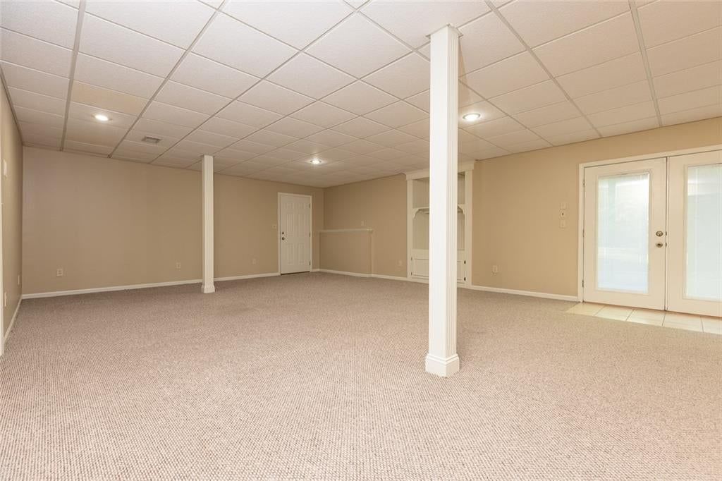 9031 N Manning Avenue — photo 39