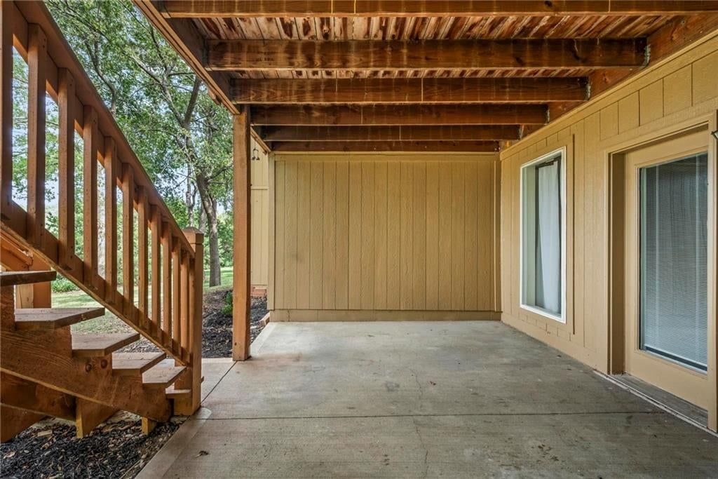 2518 SW Wintervalley Court — photo 44
