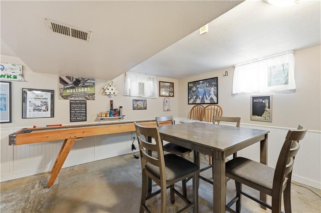 1703 Seneca Street — photo 25