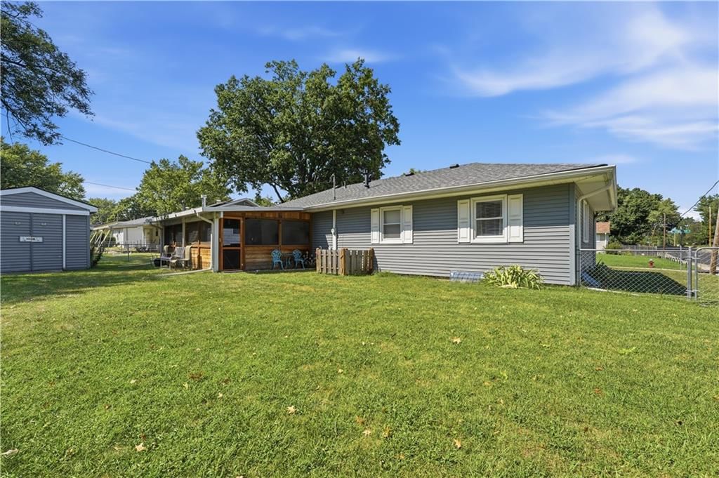 1703 Seneca Street — photo 36