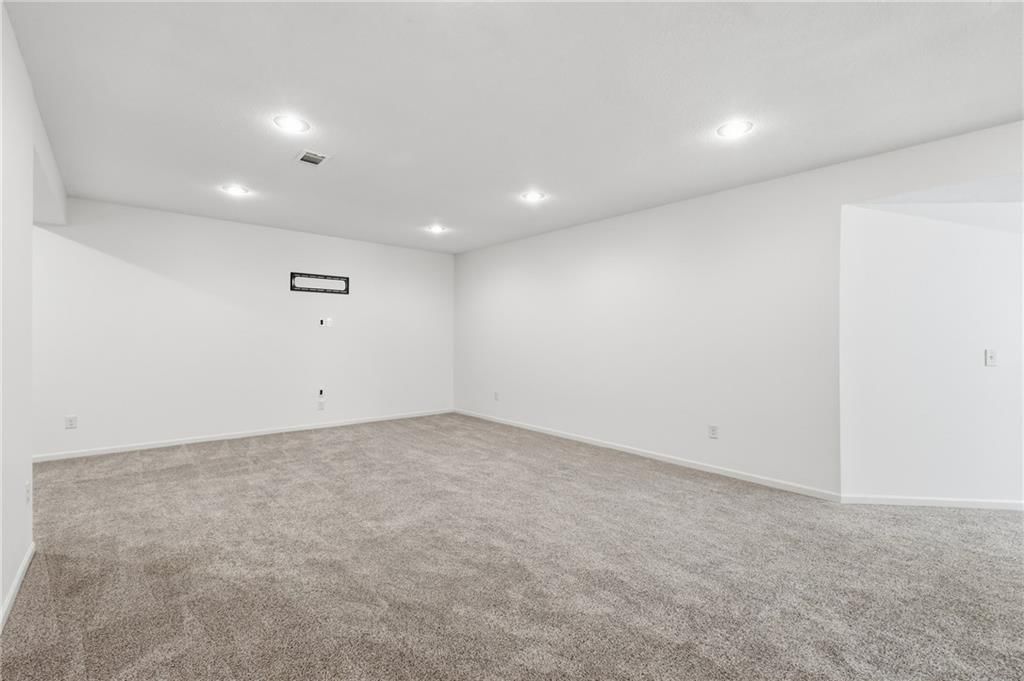 Photo 18 of 49, 16872 W 164th Place, Olathe, KS 66062