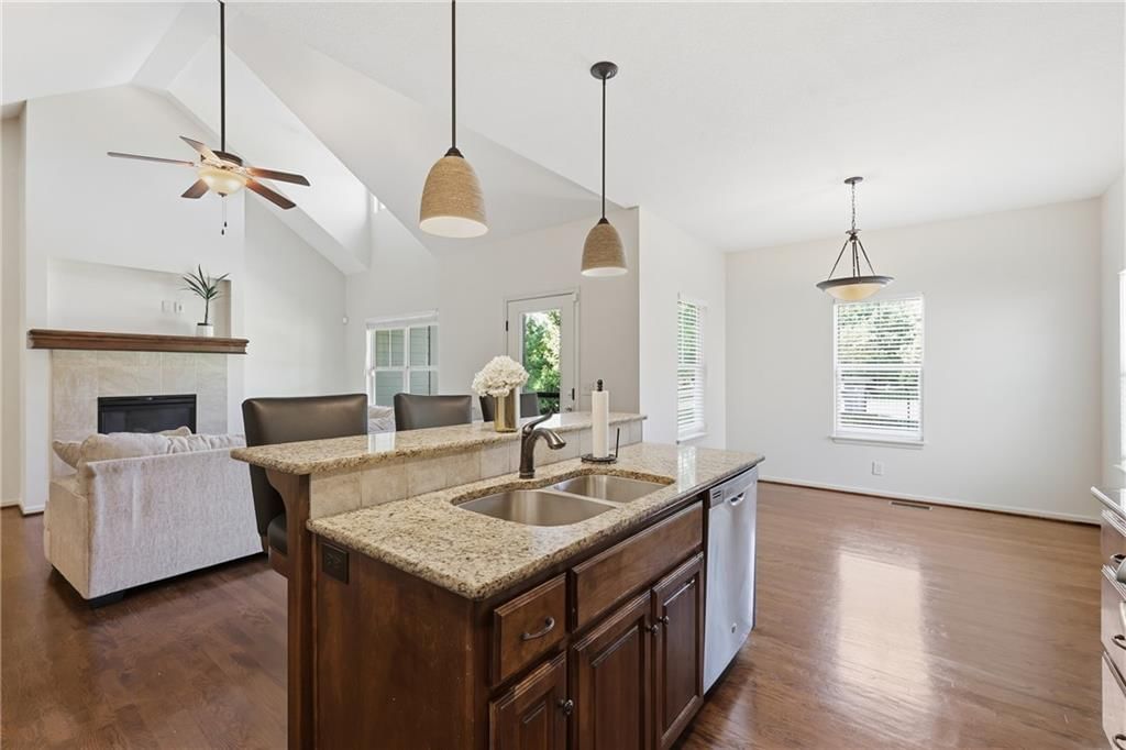 Photo 24 of 49 - 16872 W 164th Place, Olathe, KS 66062