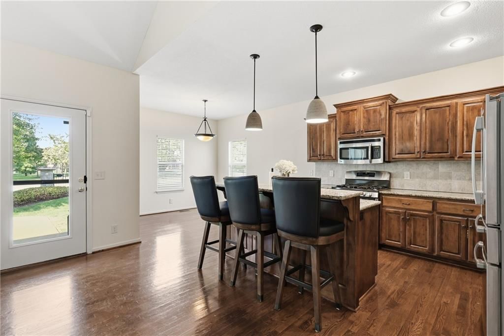Photo 27 of 49 - 16872 W 164th Place, Olathe, KS 66062