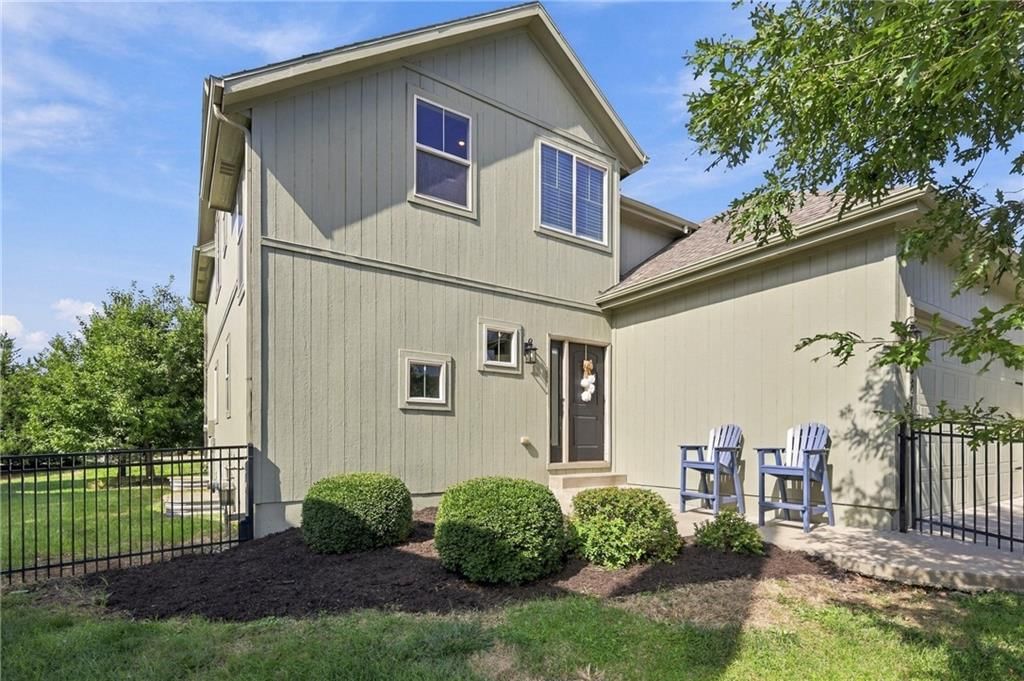 Photo 39 of 49 - 16872 W 164th Place, Olathe, KS 66062
