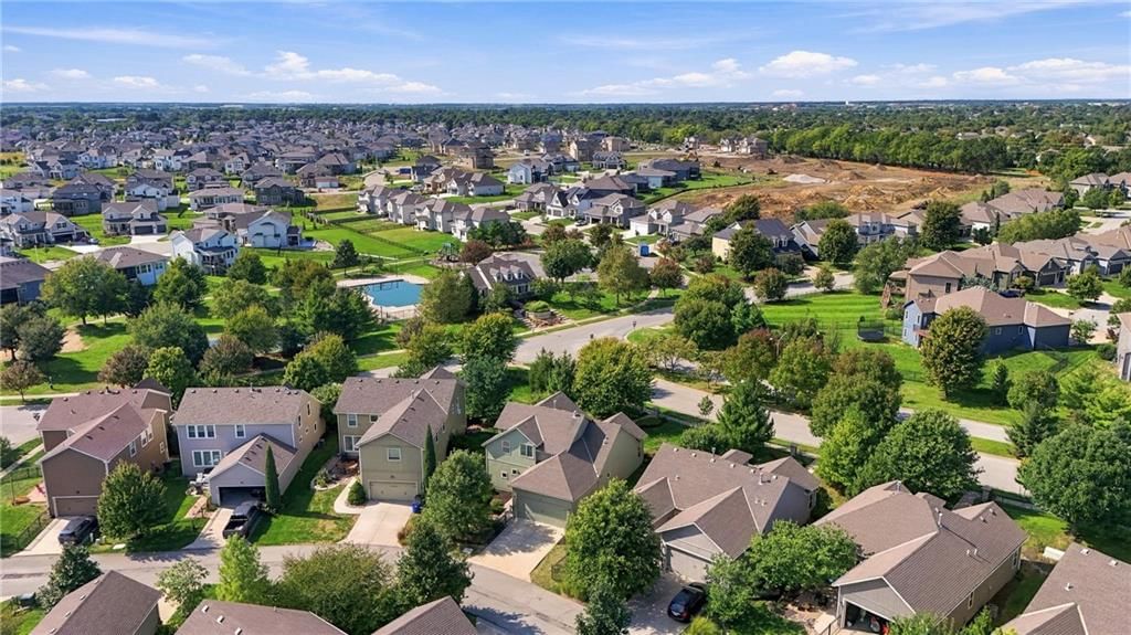 Photo 40 of 49 - 16872 W 164th Place, Olathe, KS 66062