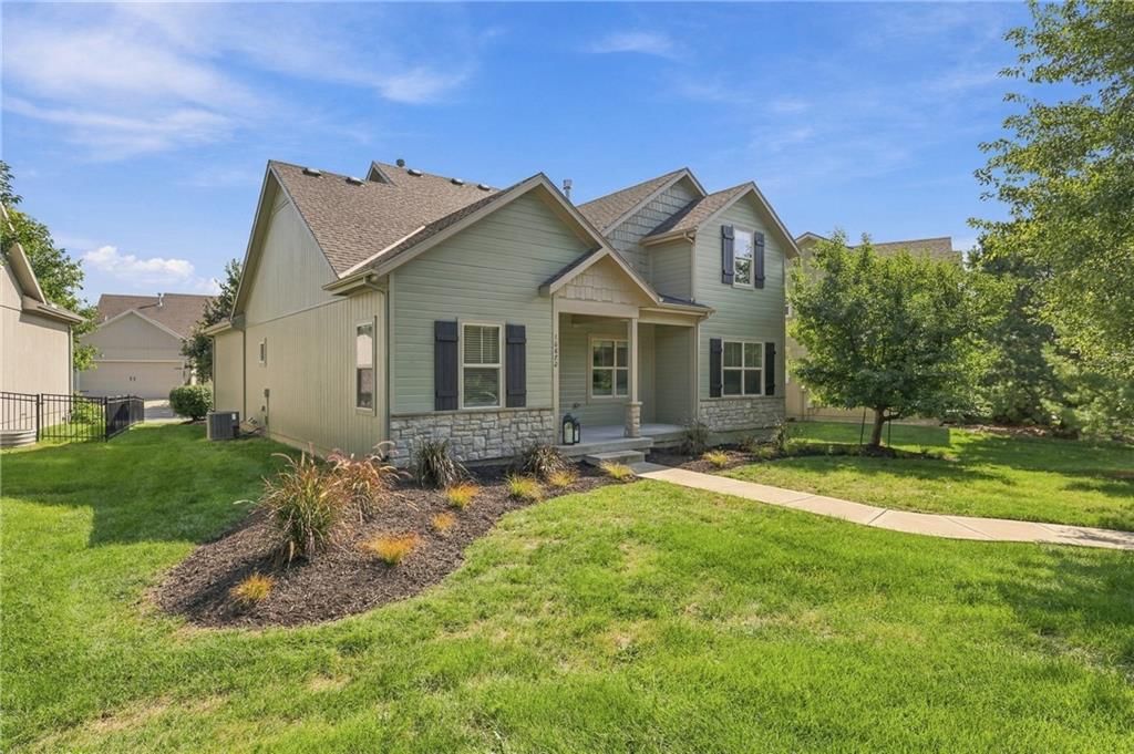 Photo 45 of 49 - 16872 W 164th Place, Olathe, KS 66062