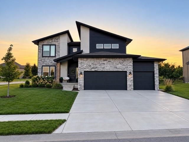 801 Bridgeshire Drive — photo 1