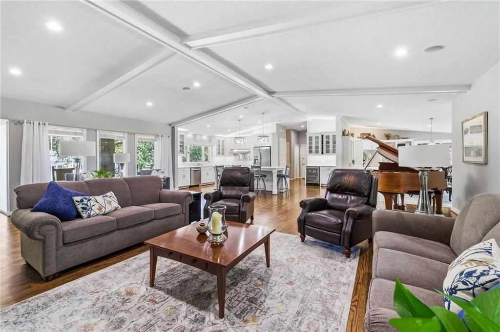2025 W 96th Street — photo 11