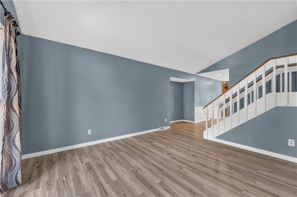 8484 Lane Drive — photo 5