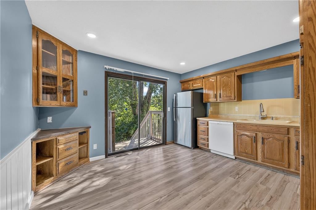 8484 Lane Drive — photo 8