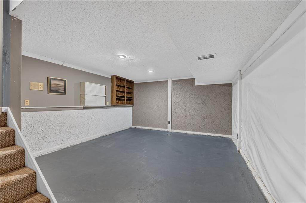 8484 Lane Drive — photo 20