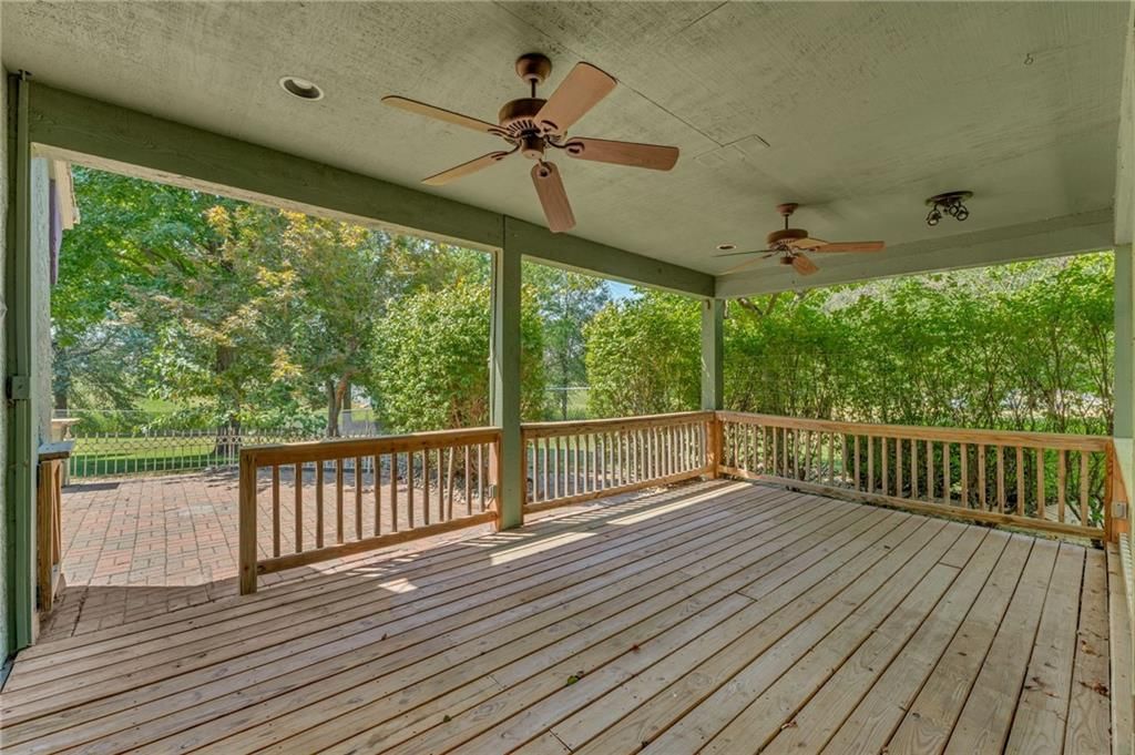 615 W Willow Lane — photo 57