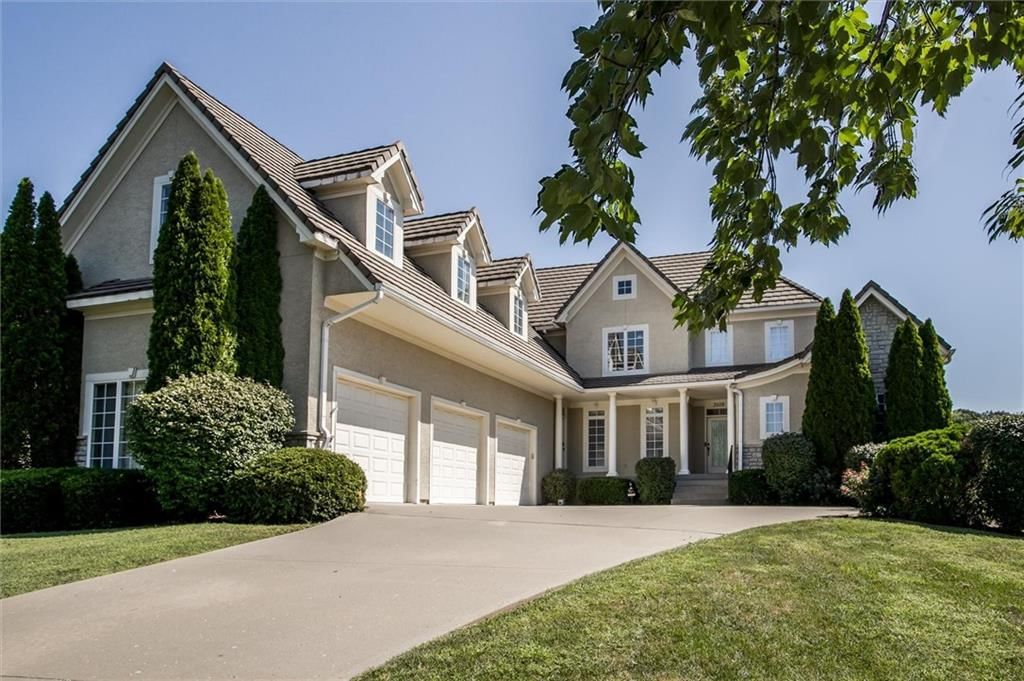 3509 S Saddle Ridge Drive, Independence, MO