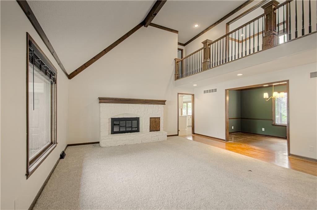 6655 OAK RIDGE Drive, Shawnee, KS: listing photo 3