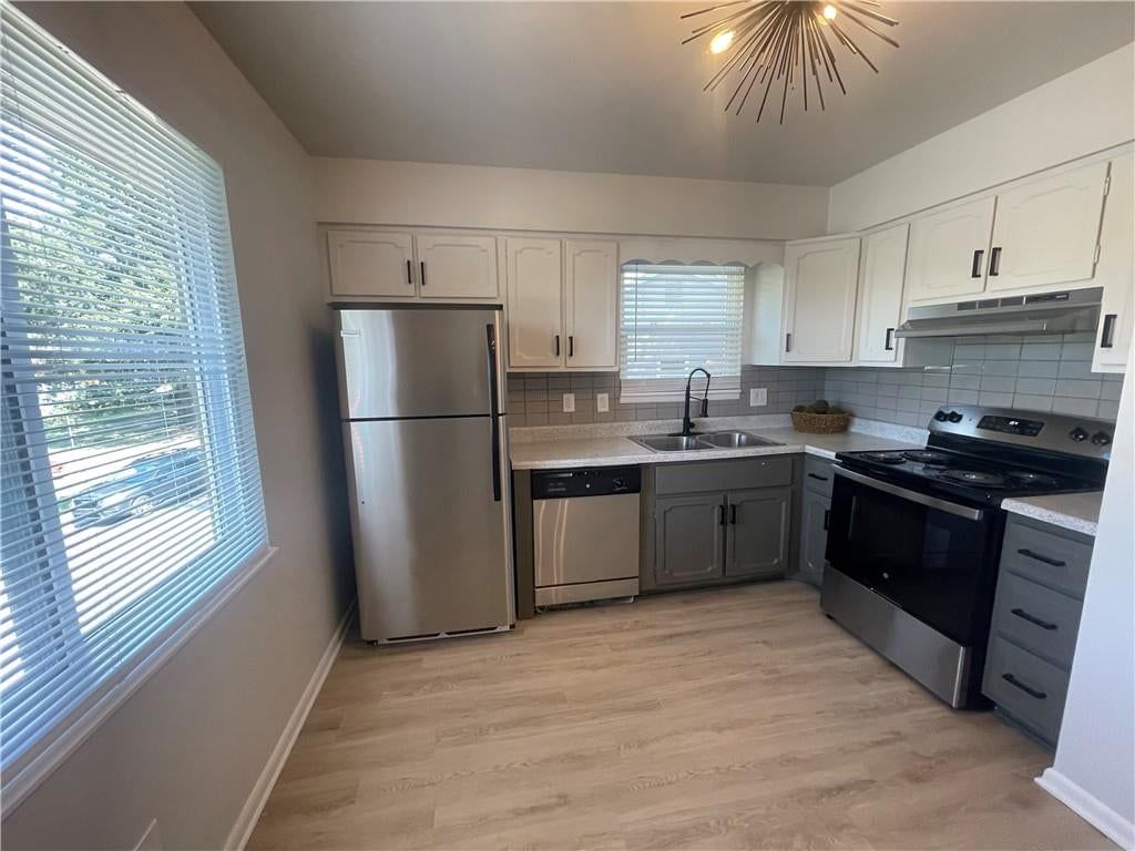 6963 Chapel Woods Lane — photo 10
