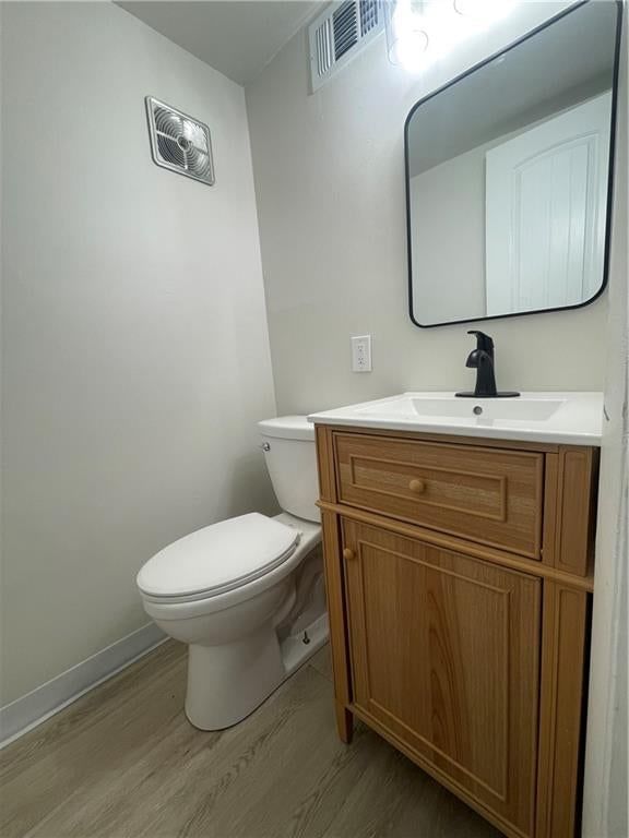 6963 Chapel Woods Lane — photo 31