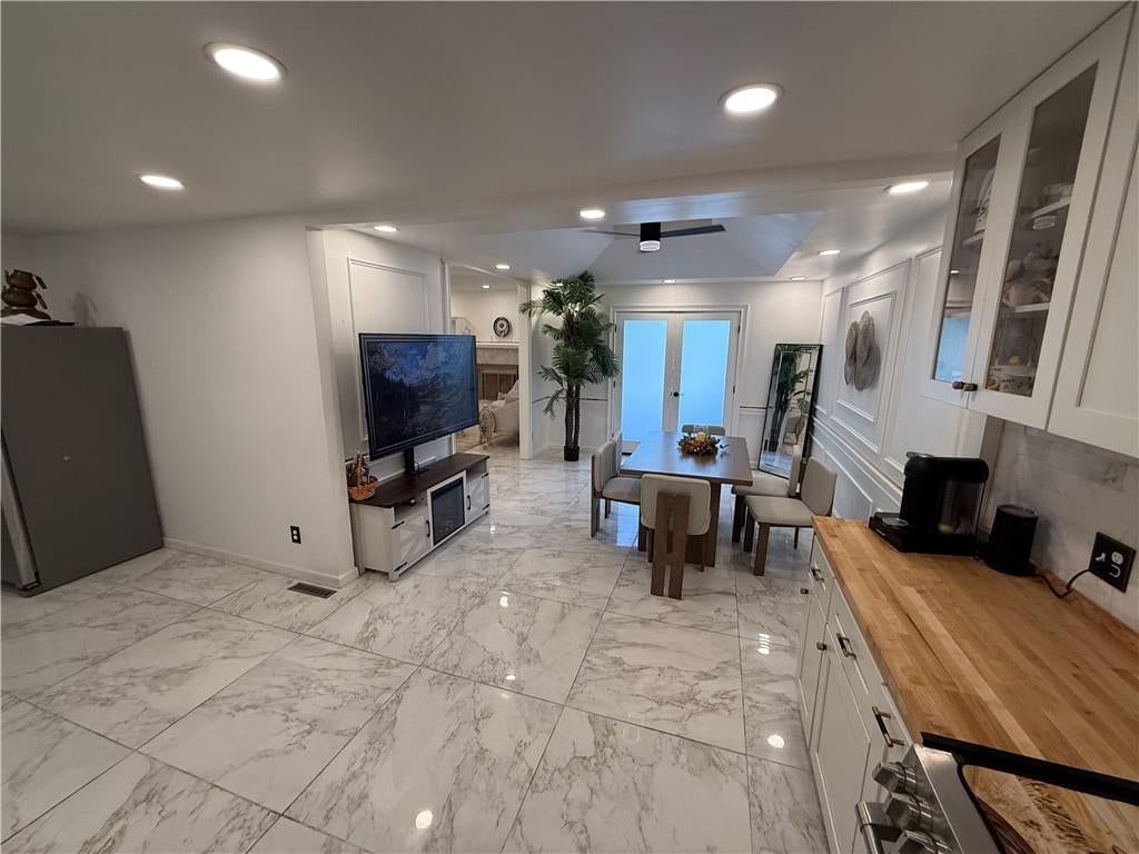 6705 N Overland Drive — photo 11