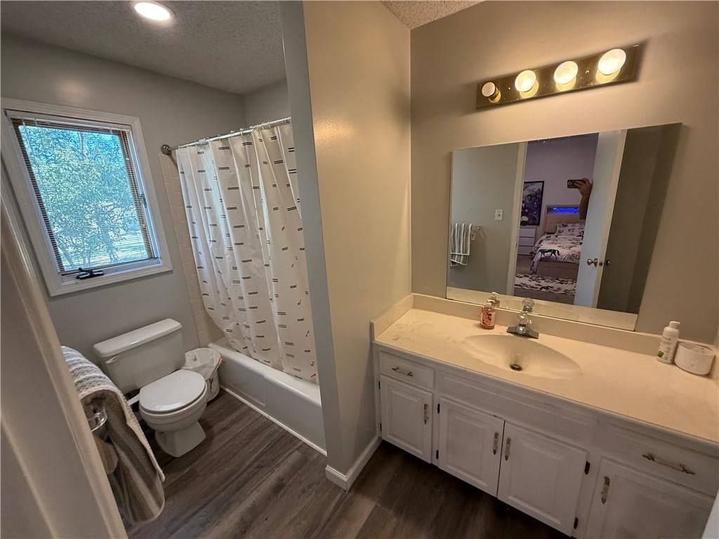 6705 N Overland Drive — photo 34