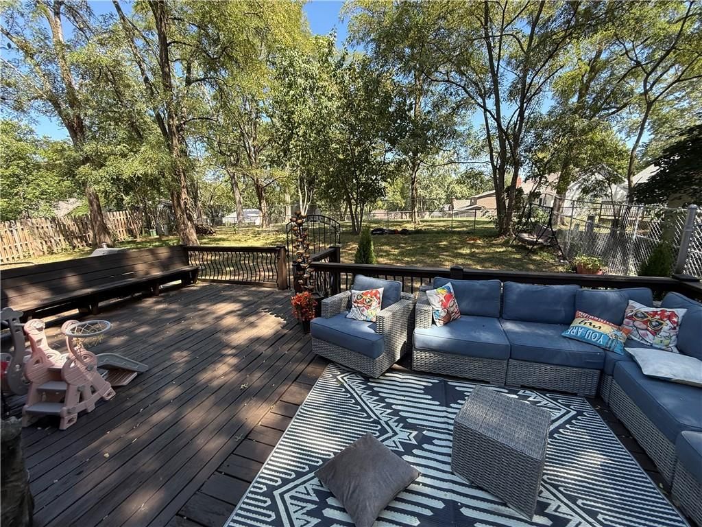 6705 N Overland Drive — photo 51