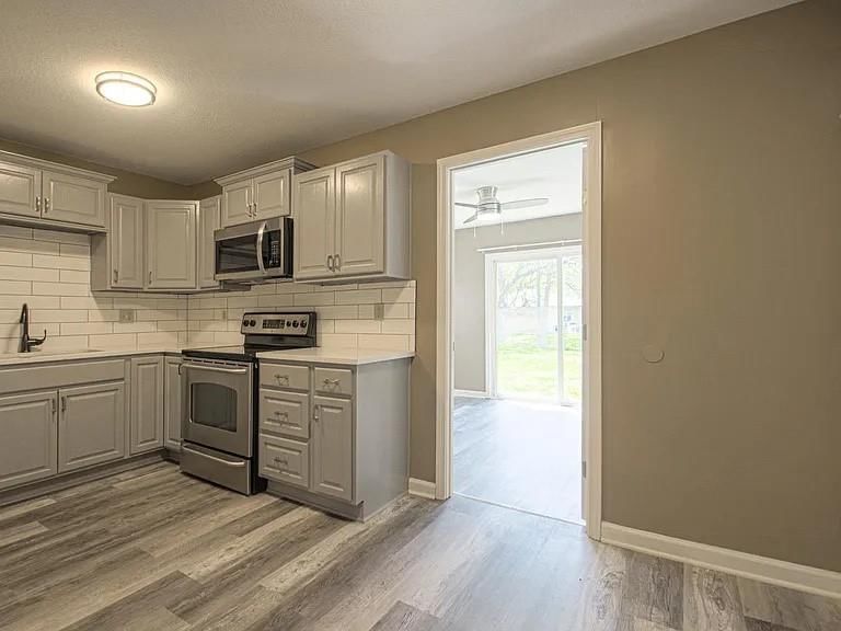 6905 E 112th Street — photo 10