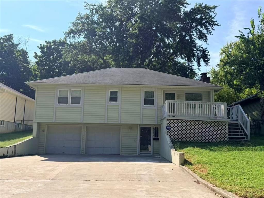 8226 McGee Street — photo 1
